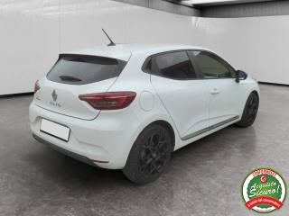 RENAULT Clio usata, con Autoradio