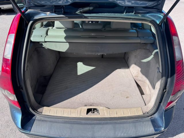 VOLVO V50 usata 21