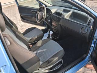 FIAT Punto usata, con Specchietti laterali elettrici