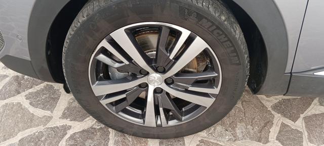 PEUGEOT 3008 usata, con Cerchi in lega
