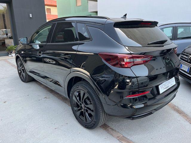 OPEL Grandland usata, con Autoradio