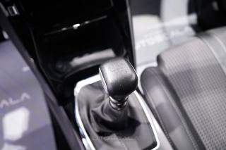 PEUGEOT 208 usata, con USB