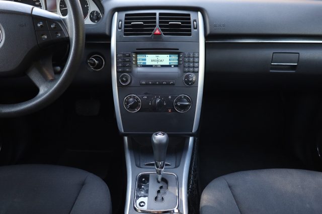 MERCEDES-BENZ B 180 usata 22