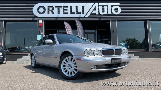JAGUAR XJ usata, con ABS