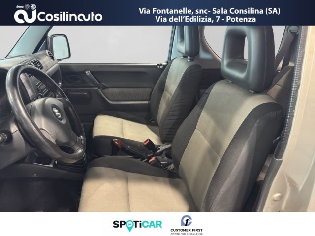 SUZUKI Jimny usata, con Servosterzo