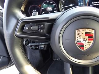 PORSCHE 911 usata, con Touch screen