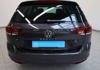 VOLKSWAGEN Passat Variant usata, con Boardcomputer