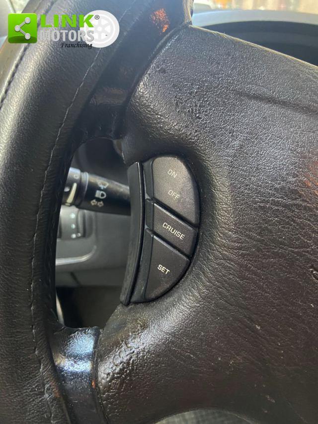 CHRYSLER Voyager usata 29