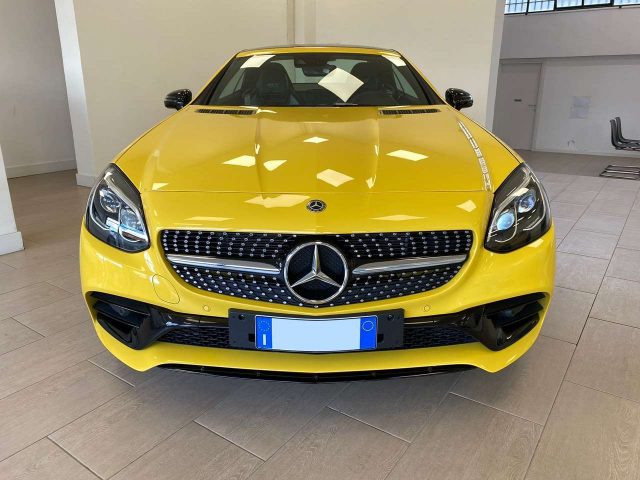 MERCEDES-BENZ SLC 200 usata, con Airbag