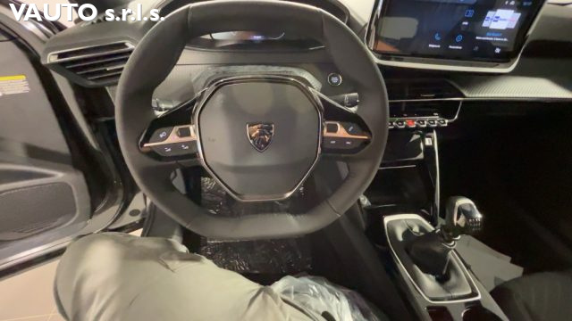 PEUGEOT 2008 usata, con Autoradio digitale
