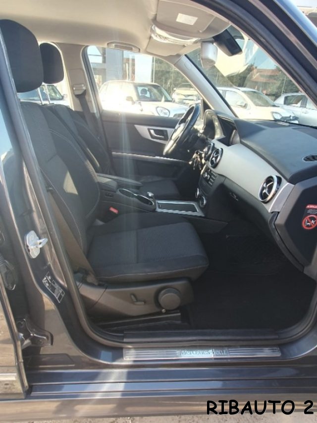 MERCEDES-BENZ GLK 220 usata, con Specchietti laterali elettrici