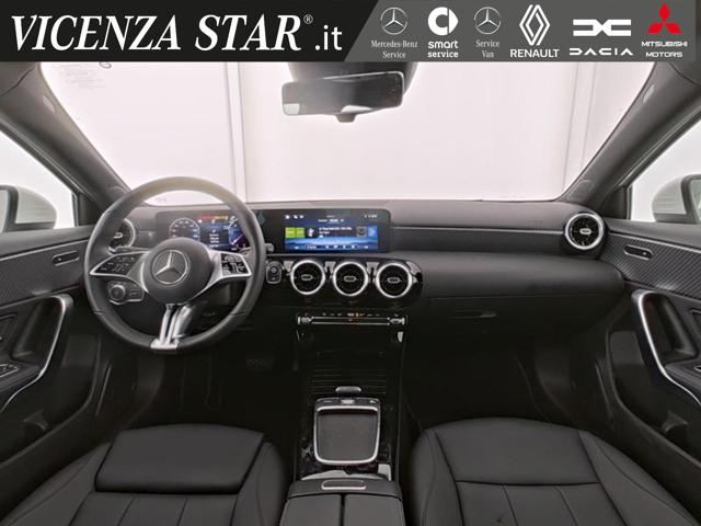 MERCEDES-BENZ A 180 usata, con Cerchi in lega
