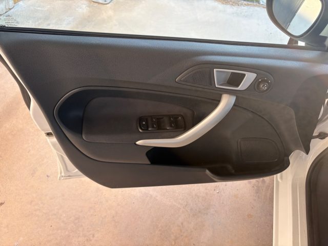 FORD Fiesta usata 25