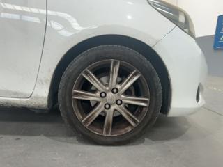 TOYOTA Yaris usata, con Cerchi in lega