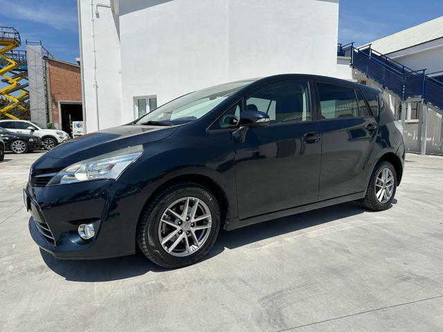 TOYOTA Verso usata, con ABS