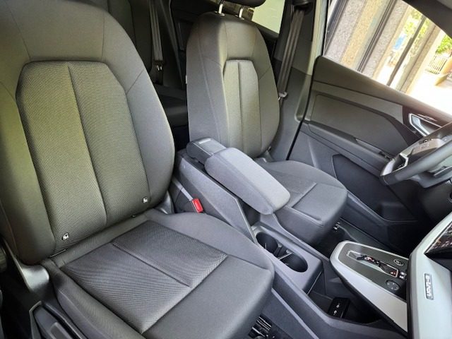 AUDI Q4 e-tron usata, con Controllo automatico clima