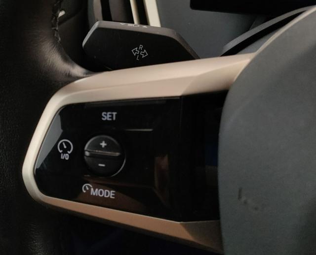 BMW iX usata, con Volante in pelle