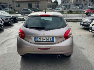 PEUGEOT 208 usata, con Alzacristalli elettrici