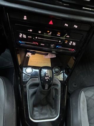 VOLKSWAGEN T-Roc usata, con Airbag laterali