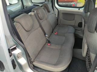 RENAULT Kangoo usata, con MP3