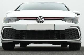 VOLKSWAGEN Golf usata, con Airbag testa