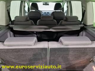 VOLKSWAGEN Touran usata 48