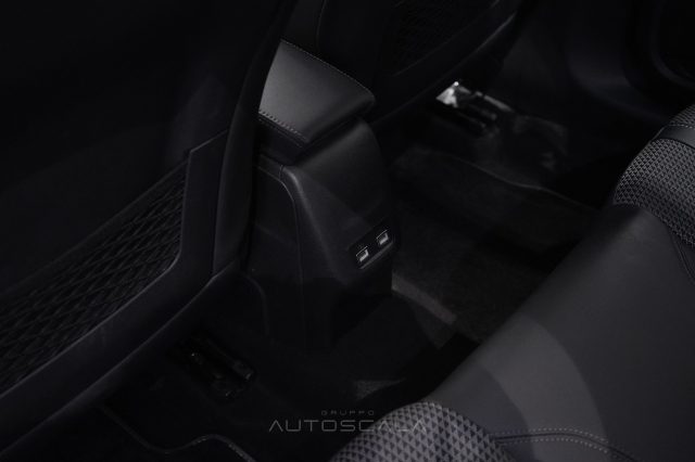 PEUGEOT 208 usata, con Vivavoce
