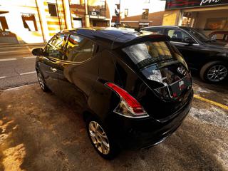 LANCIA Ypsilon usata, con Specchietti laterali elettrici