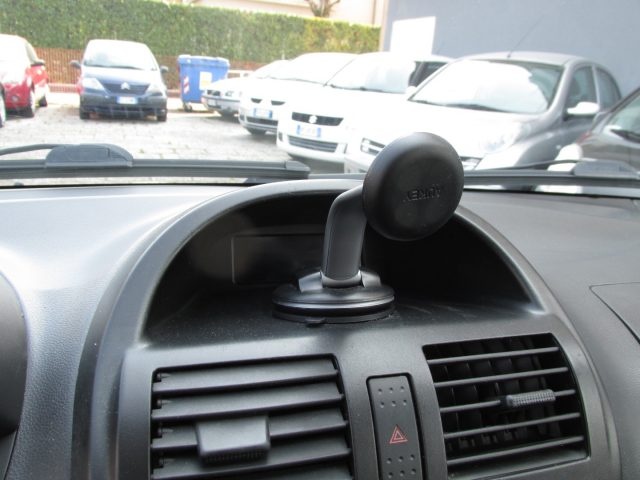 SUZUKI Ignis usata 17