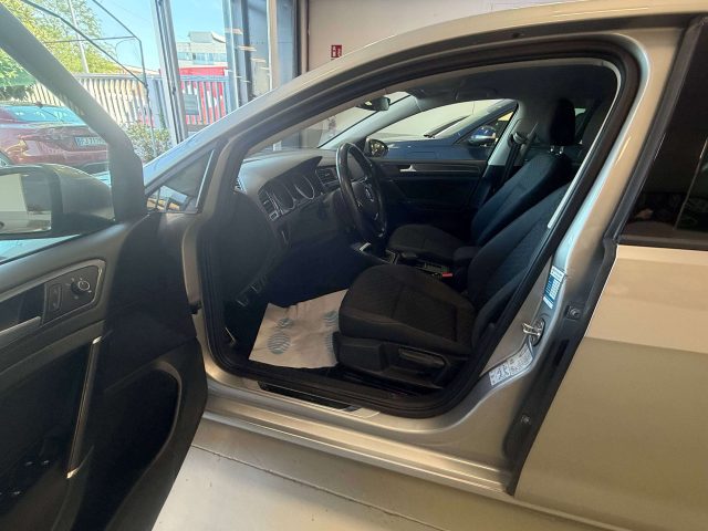 VOLKSWAGEN Golf usata, con Boardcomputer