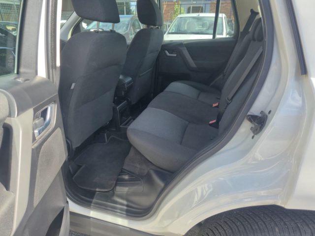 LAND ROVER Freelander usata, con Fendinebbia