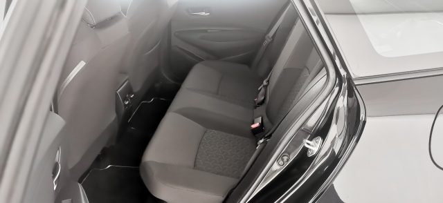 TOYOTA Corolla usata, con Sedili riscaldati