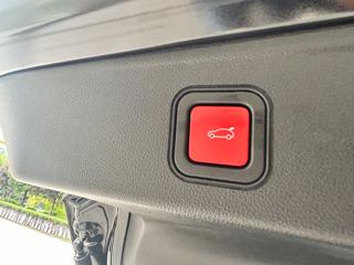 JEEP Avenger usata, con Autoradio