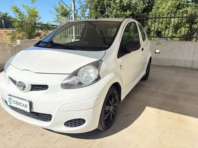 TOYOTA Aygo usata 39