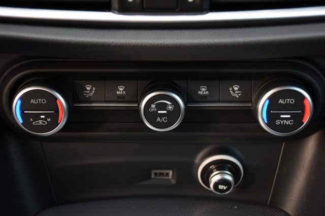 ALFA ROMEO Stelvio usata, con Sistema di navigazione