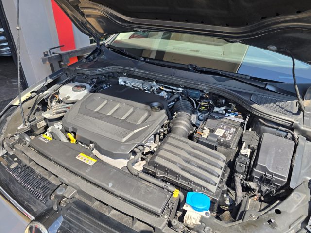 VOLKSWAGEN Golf usata 167