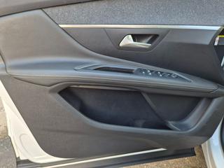 PEUGEOT 3008 usata, con Controllo trazione