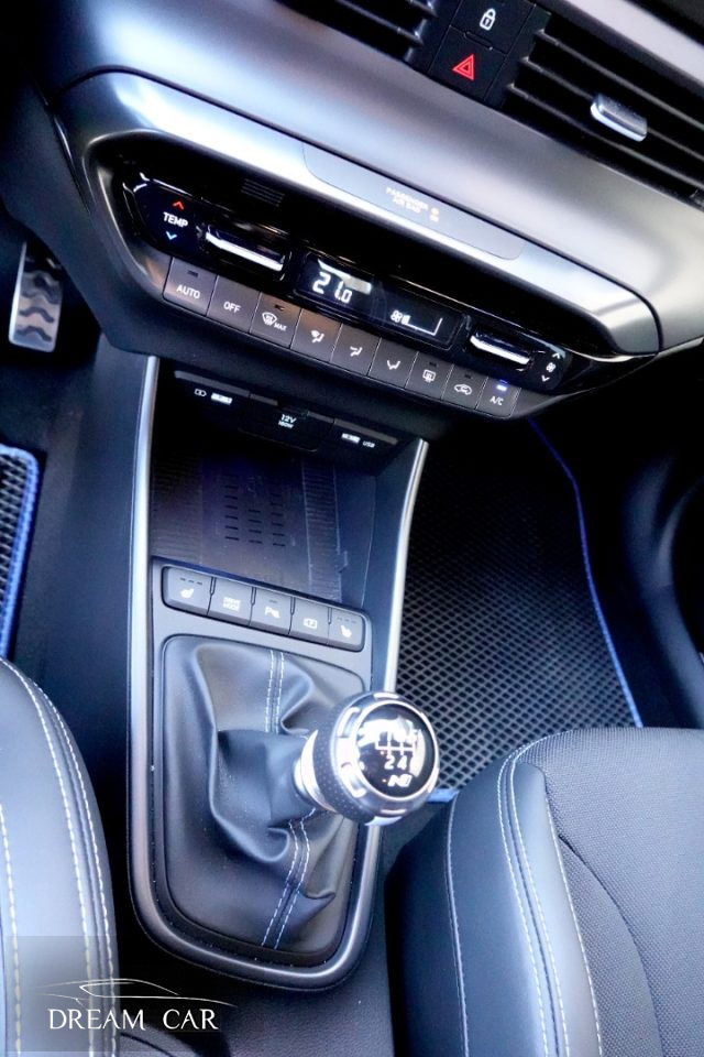 HYUNDAI i20 usata, con Chiusura centralizzata