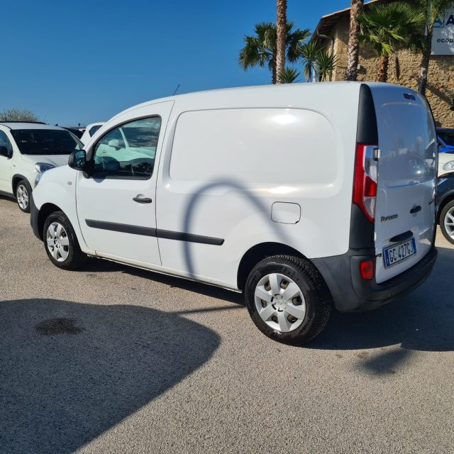 RENAULT Kangoo usata, con Chiusura centralizzata