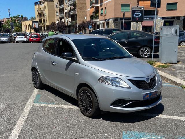 LANCIA Ypsilon usata, con Airbag Passeggero
