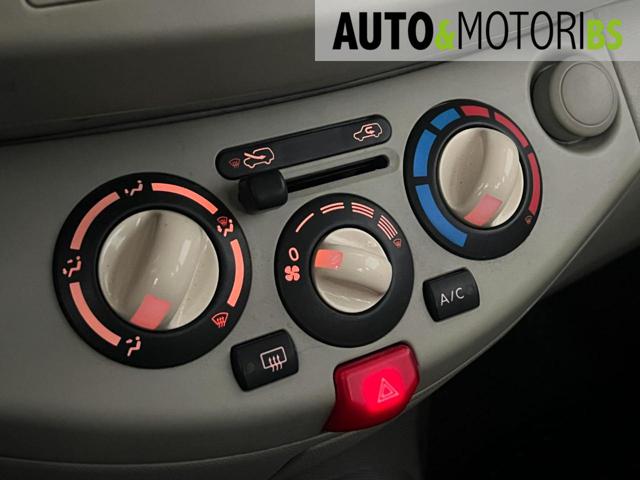 NISSAN Micra usata, con Servosterzo