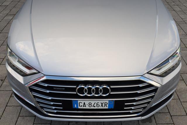 AUDI A8 usata, con Telecamera per parcheggio assistito