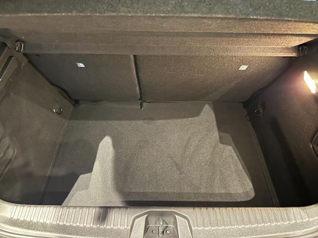 RENAULT Clio usata, con Lettore CD