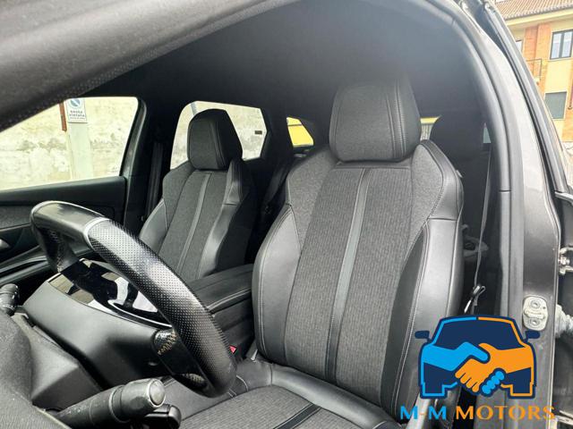 PEUGEOT 3008 usata, con Climatizzatore