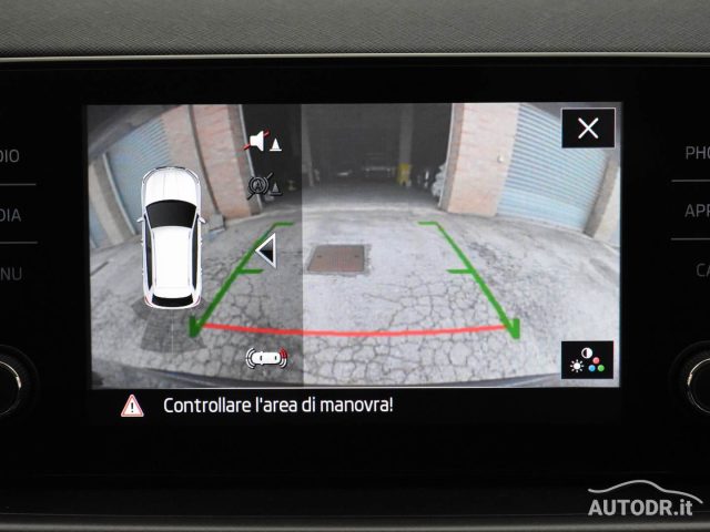 SKODA Kamiq usata, con Telecamera per parcheggio assistito