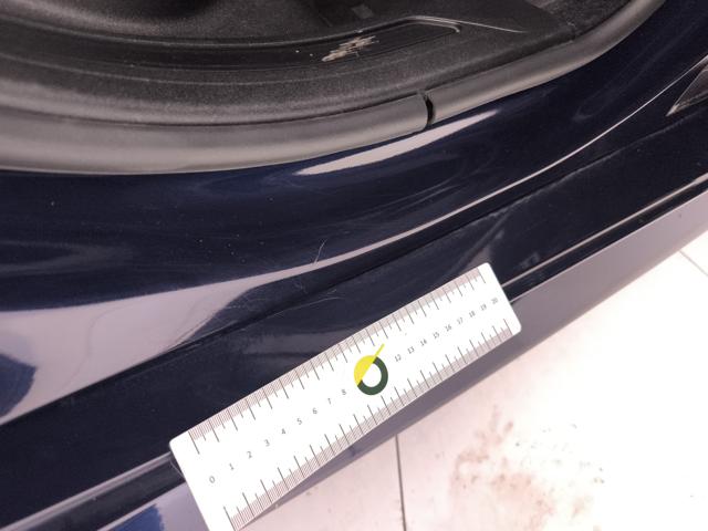JAGUAR XE usata, con Airbag testa