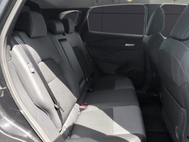 NISSAN Qashqai usata, con Controllo elettronico della corsia