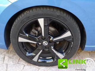 NISSAN Micra usata, con Park Distance Control