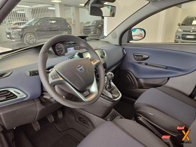 LANCIA Ypsilon usata, con Airbag testa