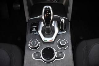 ALFA ROMEO Stelvio usata, con Sistema di navigazione